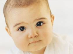 Baby girl born via IVF Surrogacy